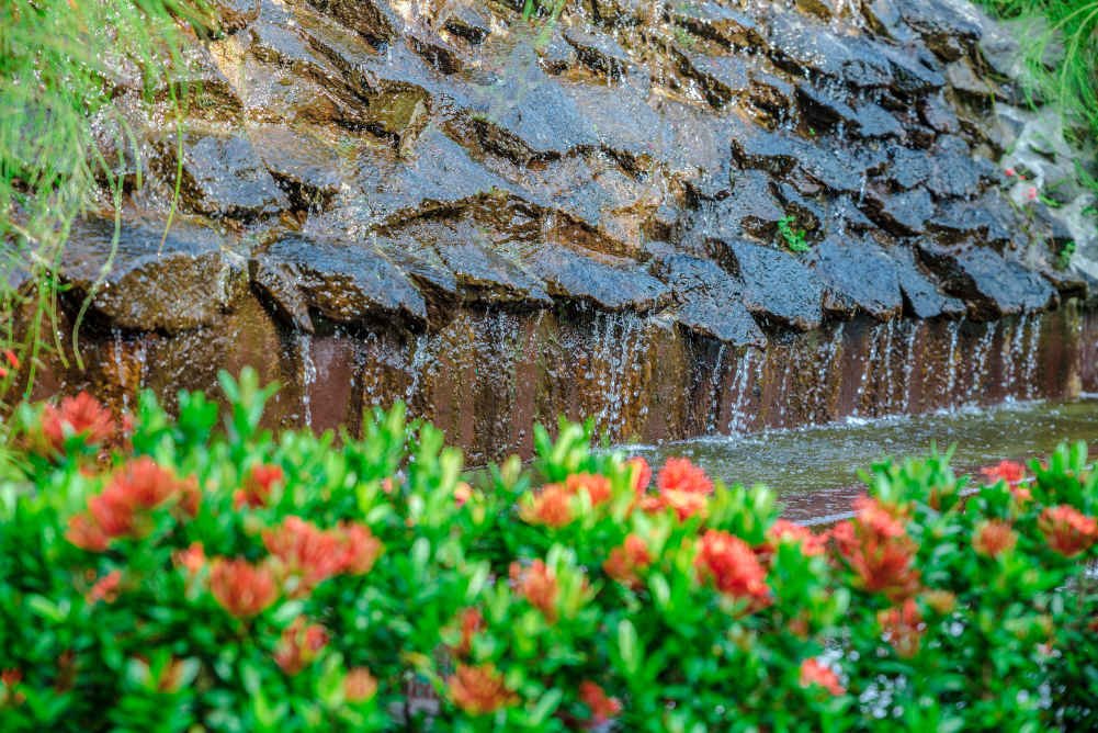 a small garden waterfall bigger picture